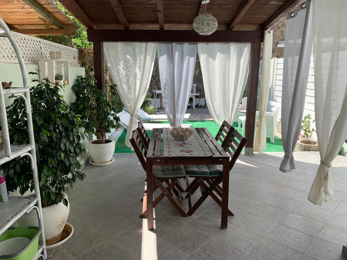 Casa Vacanza Ferrara Iun P5547 Villasimius Exterior foto